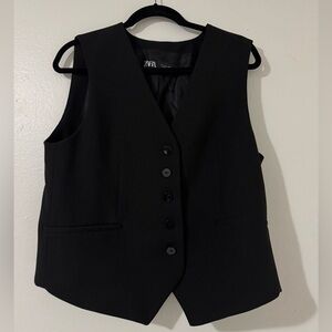 Zara Women's Elegant Black Buttoned Vest